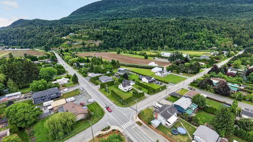 4392 Wilson Rd, Chilliwack, BC, V2R5C6 | Card Image