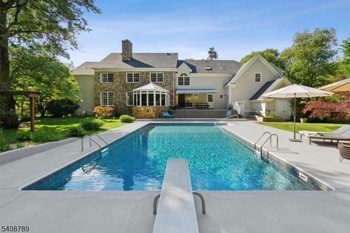 98 Spring Hollow Rd, Far Hills, NJ, 07931-2401 | Card Image