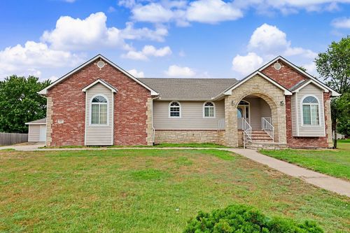 922 E Karla Ct, Haysville, KS, 67060-1837 | Card Image