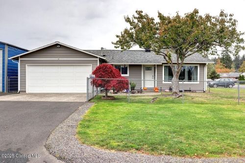 246 W Harbor St, Warrenton, OR, 97146-9735 | Card Image