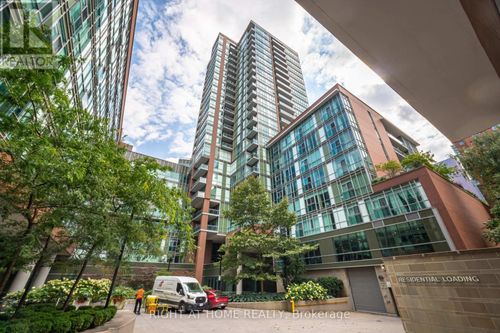 s320-112 George Street, Toronto (Moss Park), ON, M5A2M5 | Card Image