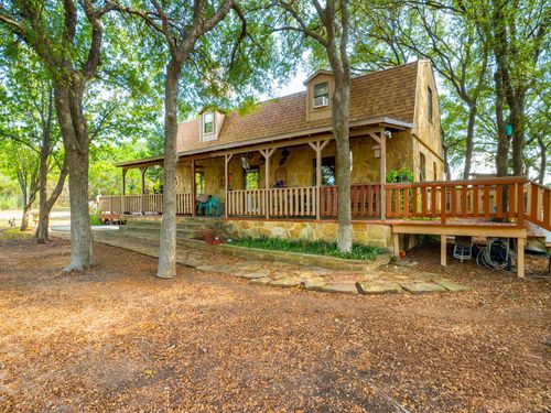 425 Cedar Break Ln, Burnet, TX, 78611-5009 | Card Image