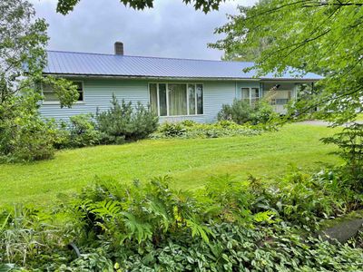 274 Vt Route 105, House other with 3 bedrooms, 1 bathrooms and null parking in Newport Town VT | Image 3