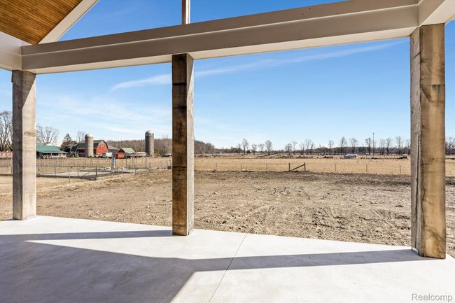 72780 Old Farm Trl, House other with 3 bedrooms, 3 bathrooms and null parking in Armada MI | Image 24