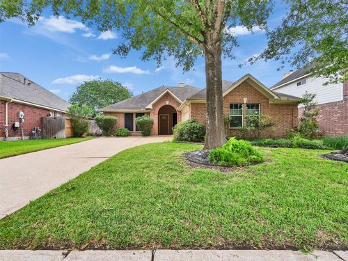 4123 Ridgepoint Dr, Pearland, TX, 77584-5935 | Card Image