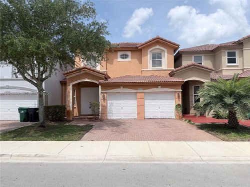 8720 Nw 111th Ct, Doral, FL, 33178-5800 | Card Image