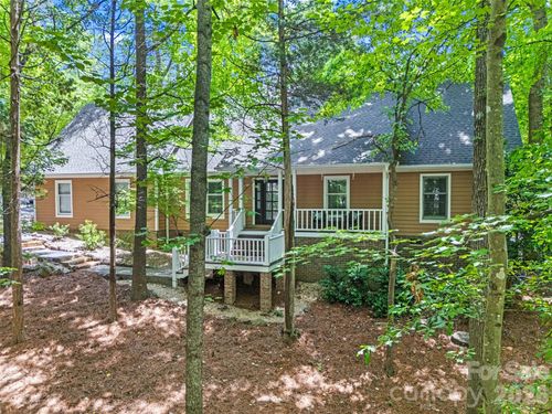 13 Bald Eagle Rd, Lake Wylie, SC, 29710-8917 | Card Image