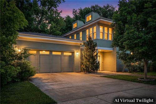 303 Se B St, Bentonville, AR, 72712-5939 | Card Image