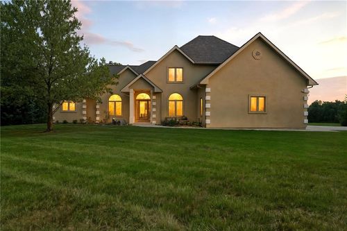 23775 Old Kansas City Rd, Spring Hill, KS, 66083-4519 | Card Image
