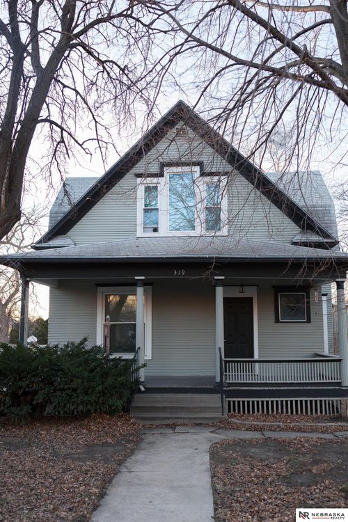 319 S 27th St, Lincoln, NE, 68510-1370 | Card Image