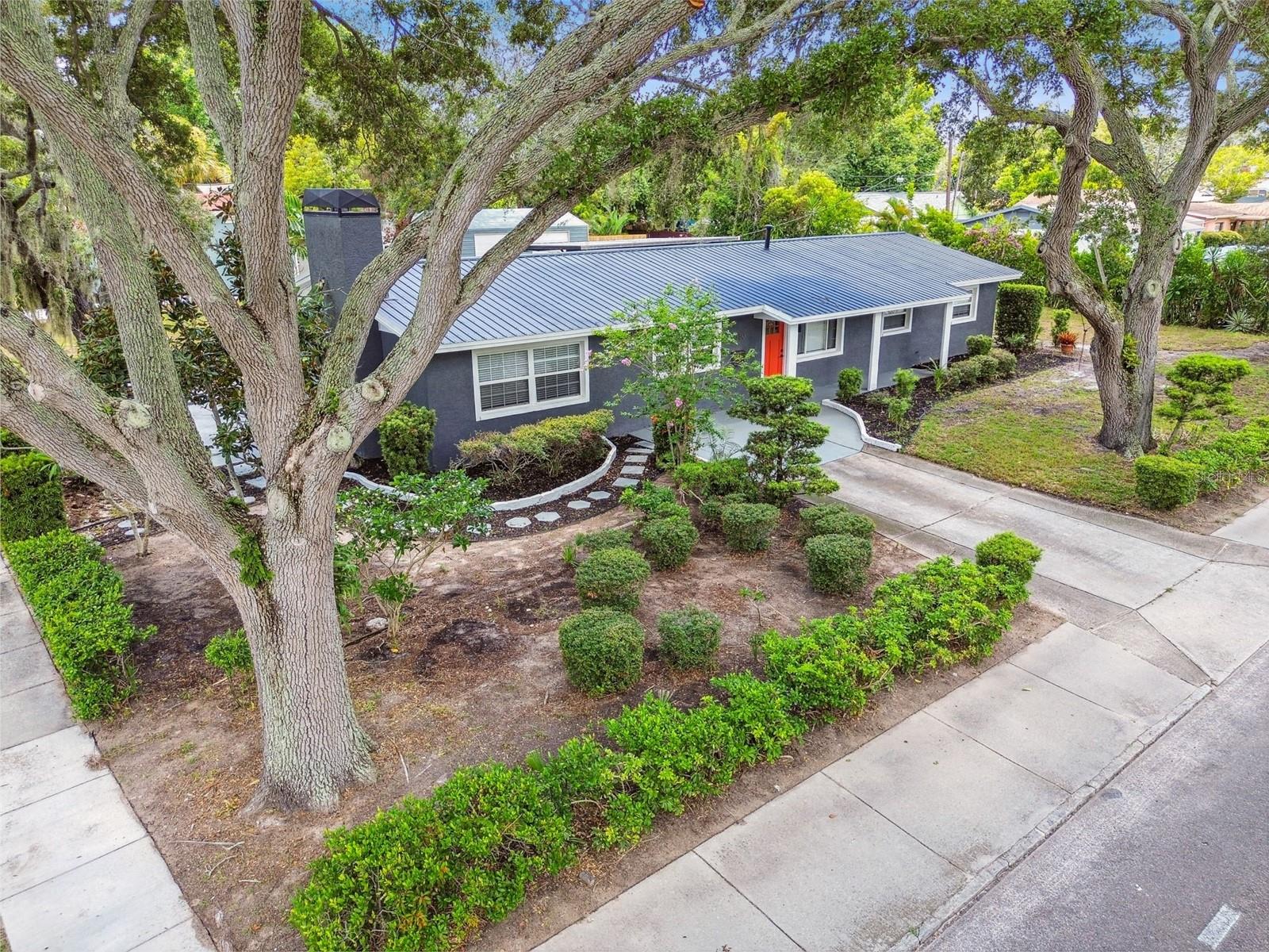 18th Ave, Saint Petersburg, FL 33711