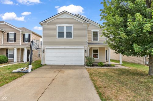 952 Balto Dr, Shelbyville, IN, 46176-2479 | Card Image
