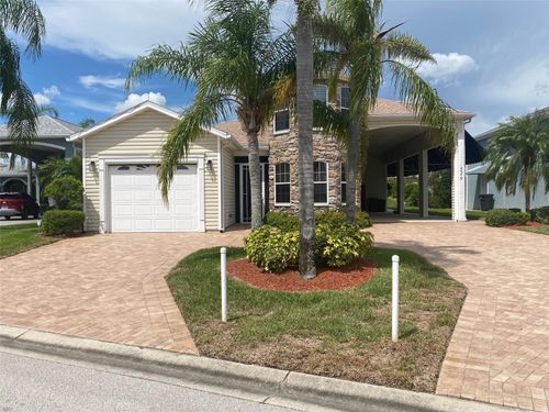 529 Meandering Way, POLK CITY, FL, 33868-5149 | Card Image