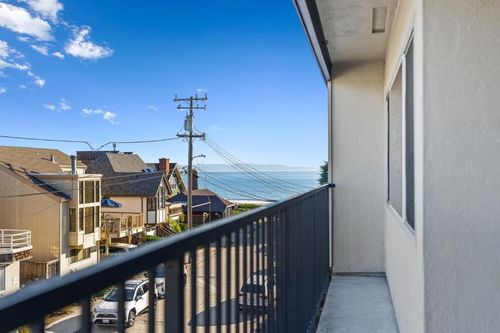 unit-310-220 Atlantic Ave, Santa Cruz, CA, 95062-3838 | Card Image