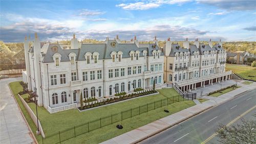 6119 Nw Grand Blvd, Oklahoma City, OK, 73118-1029 | Card Image