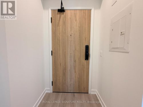 313-1 Fairview Rd E, Mississauga, ON, L5A4C6 | Card Image