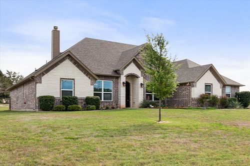 3705 Lonesome Creek Rd, Granbury, TX, 76049-6227 | Card Image