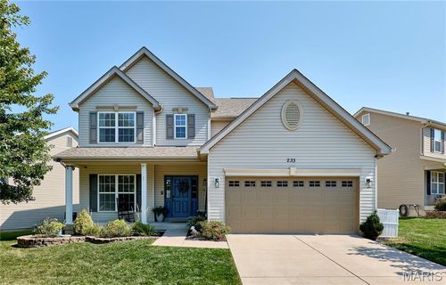 233 Spring Borough Dr, O Fallon, MO, 63368-7447 | Card Image