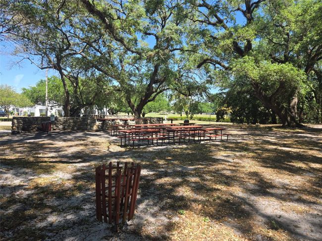 Barbeque Area | Image 91