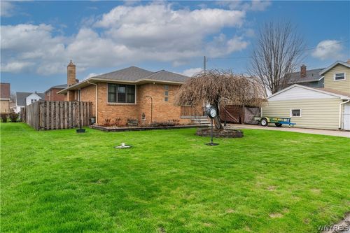 15 Hamilton Avenue, Lackawanna, NY, 14218 | Card Image