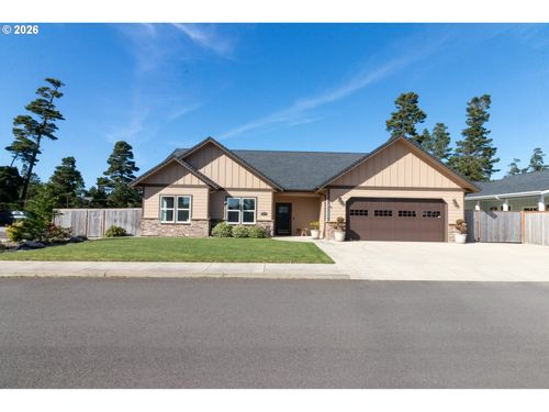 4260 Caddington Ln, Florence, OR, 97439 | Card Image