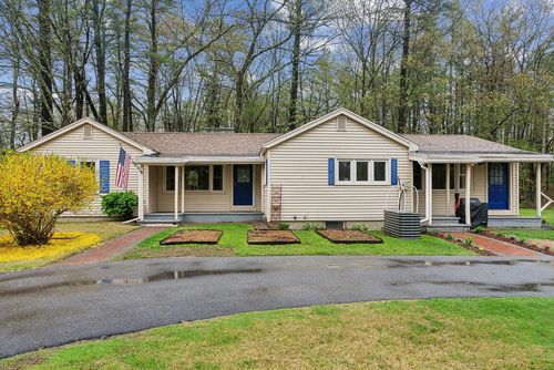 29 Pine St, Rollinsford, NH, 03869-5614 | Card Image