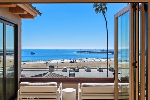 3130 Breakers Dr, Corona del Mar, CA, 92625-3207 | Card Image