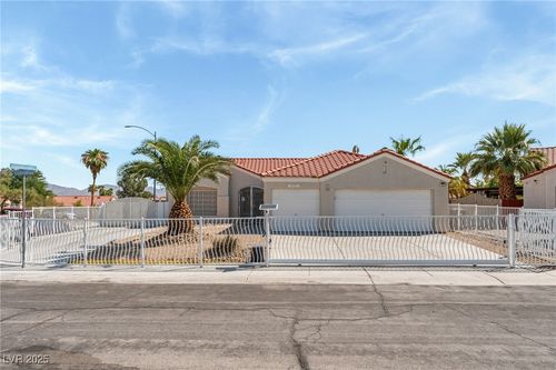 4122 Lightfoot Ct, North Las Vegas, NV, 89032-1157 | Card Image