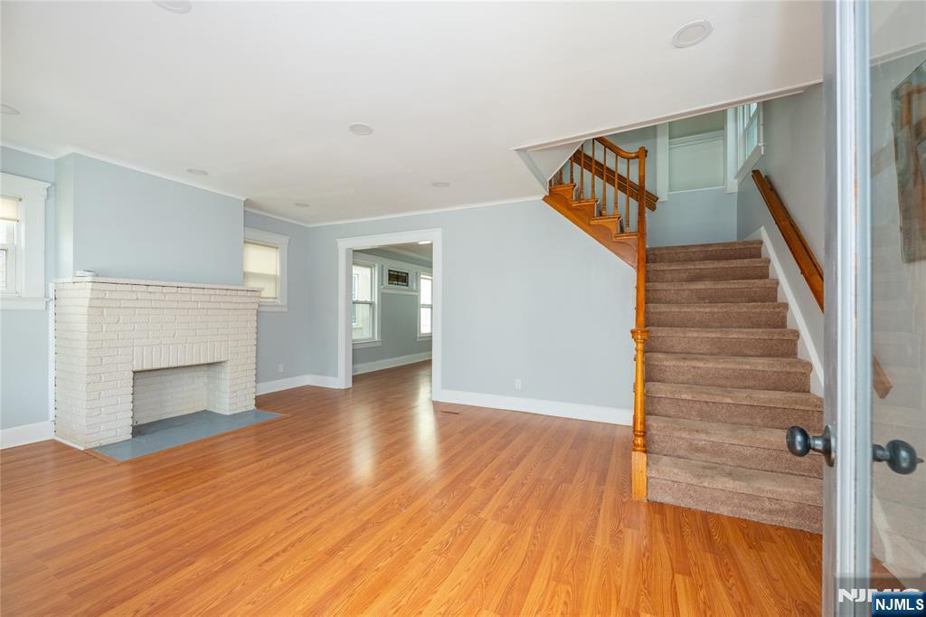 Residential in Roselle Park 5