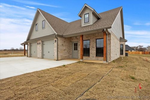 5810 Benelli Blvd, Durant, OK, 74701-2360 | Card Image