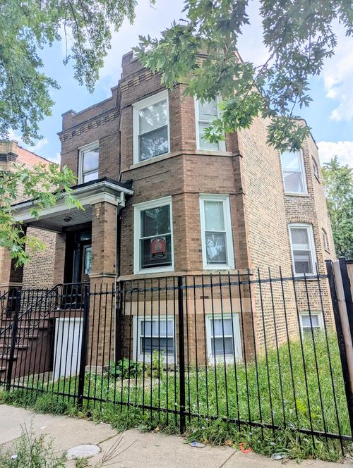 1st-717 N Homan Avenue, Chicago, IL, 60651 | Card Image