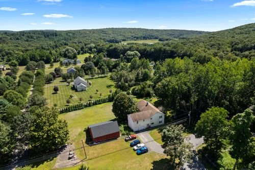 5 Old Grassy Hill Rd, Woodbury, CT, 06798-2621 | Card Image