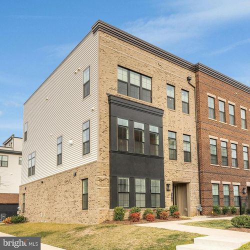 43921 Hurleys Hunt Ter, ASHBURN, VA, 20147-3447 | Card Image