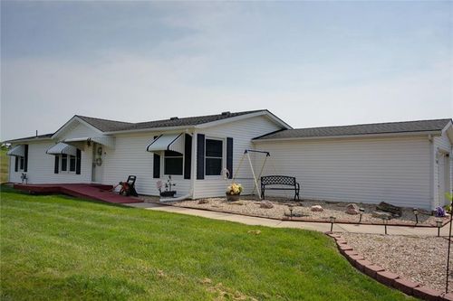 935 Ne White Oaks Ln, Oak Grove, MO, 64075-5112 | Card Image