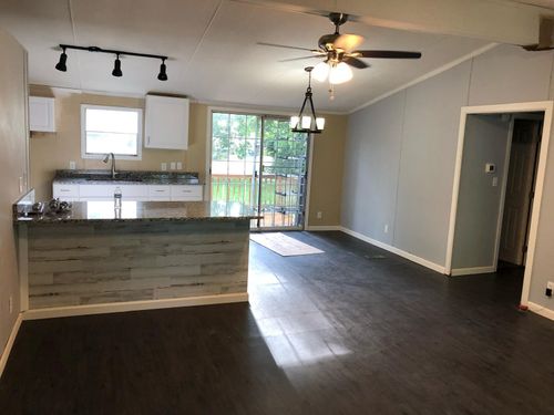 3 Duncan St, Nashville, TN, 37210-2801 | Card Image