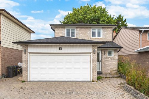 5 Magdalena Crt, Etobicoke, ON, M9V4S7 | Card Image