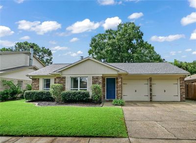 5800 Parkaire Drive, House other with 4 bedrooms, 2 bathrooms and null parking in Metairie LA | Image 1