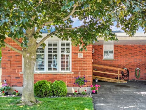 19-229 Lynden Rd, Brantford, ON, N3R8A7 | Card Image