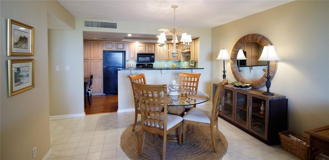 APT-605 - 100 Oakmont Ln, Condo with 2 bedrooms, 2 bathrooms and null parking in BELLEAIR FL | Image 8