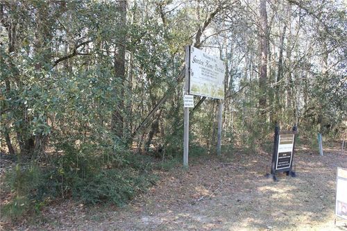 19214 Country Club Ln, Hammond, LA, 70401-3427 | Card Image