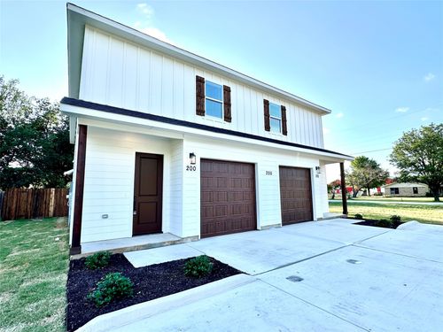 200 S Atwood St, Boyd, TX, 76023-3035 | Card Image