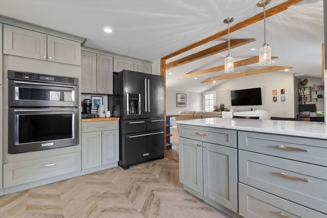 10 Hunter Dr, House other with 3 bedrooms, 2 bathrooms and 4 parking in Newburyport MA | Image 8