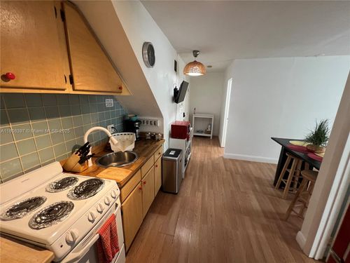 apt-2-769 Nw 10th St, Miami, FL, 33136-3113 | Card Image
