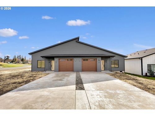 b-3 Anchor Way Loop, Cathlamet, WA, 98612 | Card Image