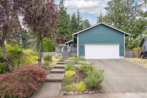 3990 Roma Ct, Bellingham, WA, 98226-7878 | Card Image