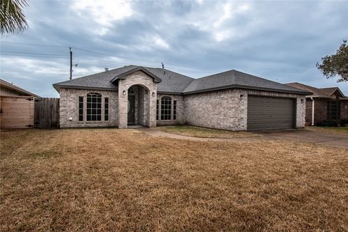 3210 Quail Creek Drive, Corpus Christi, TX, 78414 | Card Image