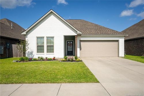 4455 Lakes Edge Dr, Lake Charles, LA, 70607-4341 | Card Image