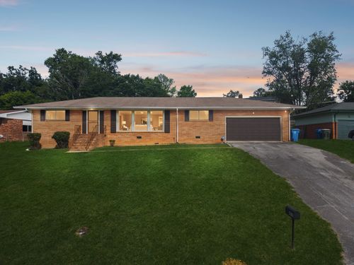 4810 Fairwood Ln, Chattanooga, TN, 37416-3131 | Card Image