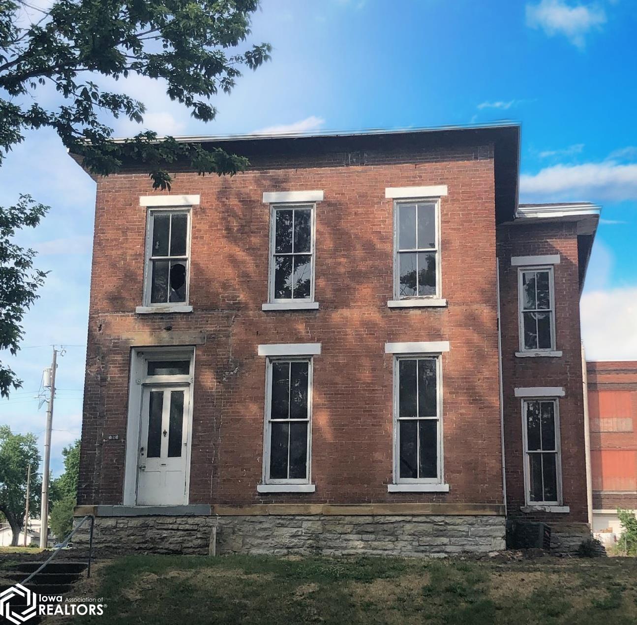 Morgan St, Keokuk, IA 52632