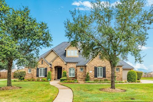1016 Shady Oak Dr, Angleton, TX, 77515-7044 | Card Image